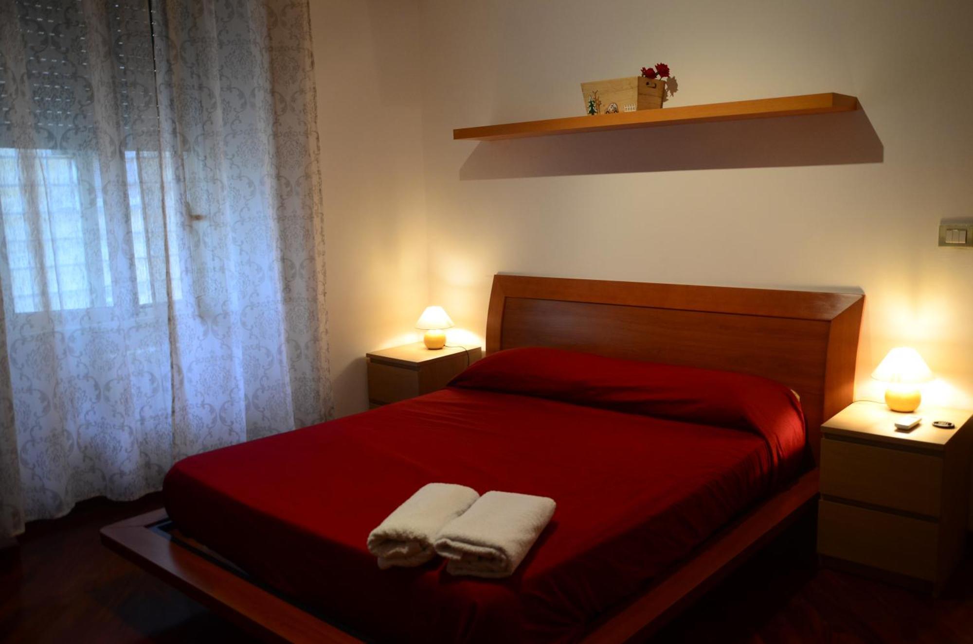 Mirti New Acquedotto Apartamento *